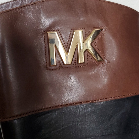 Michael Kors 6.5 Boots - Picture 2 of 4